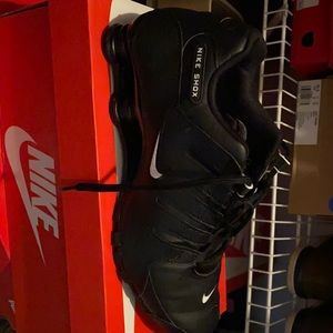 Nike shox